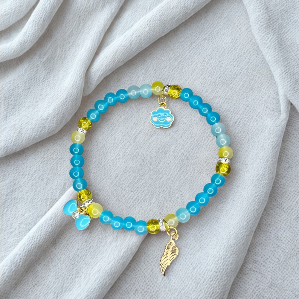 Sugar Sparkle Sweetheart | Blue Charm Bracelet